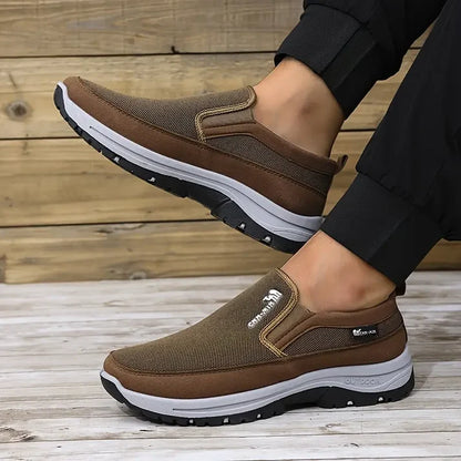 Markowe buty ortopedyczne — miękkie i wygodne, zapewniające doskonałe wsparcie — łagodzą ból stóp.